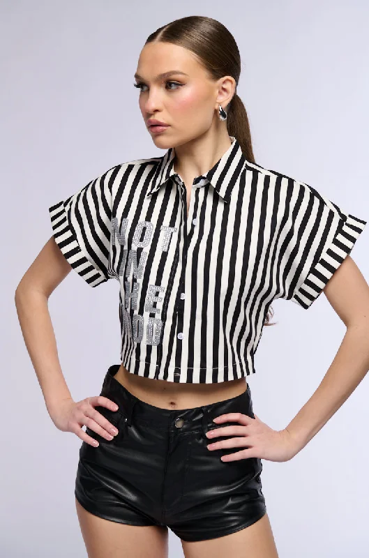 NOT IN THE MOOD STRIPED BUTTON DOWN CROP BLOUSE